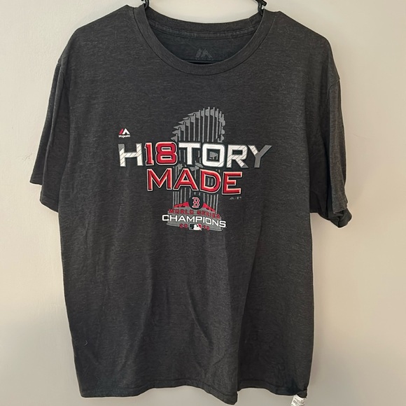 2018 World Series Campion Red Sox History made gray t-shirt Size LG - Picture 1 of 3